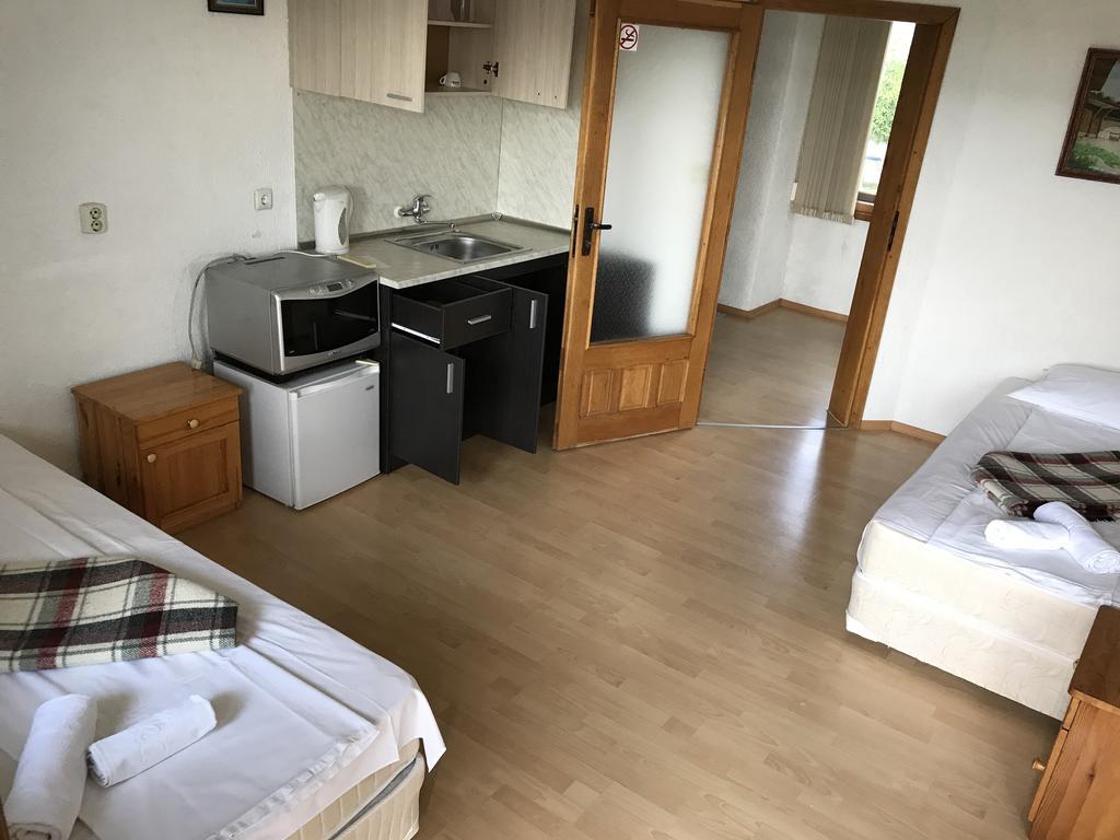 Hotel Moskoiani Byala  Eksteriør billede